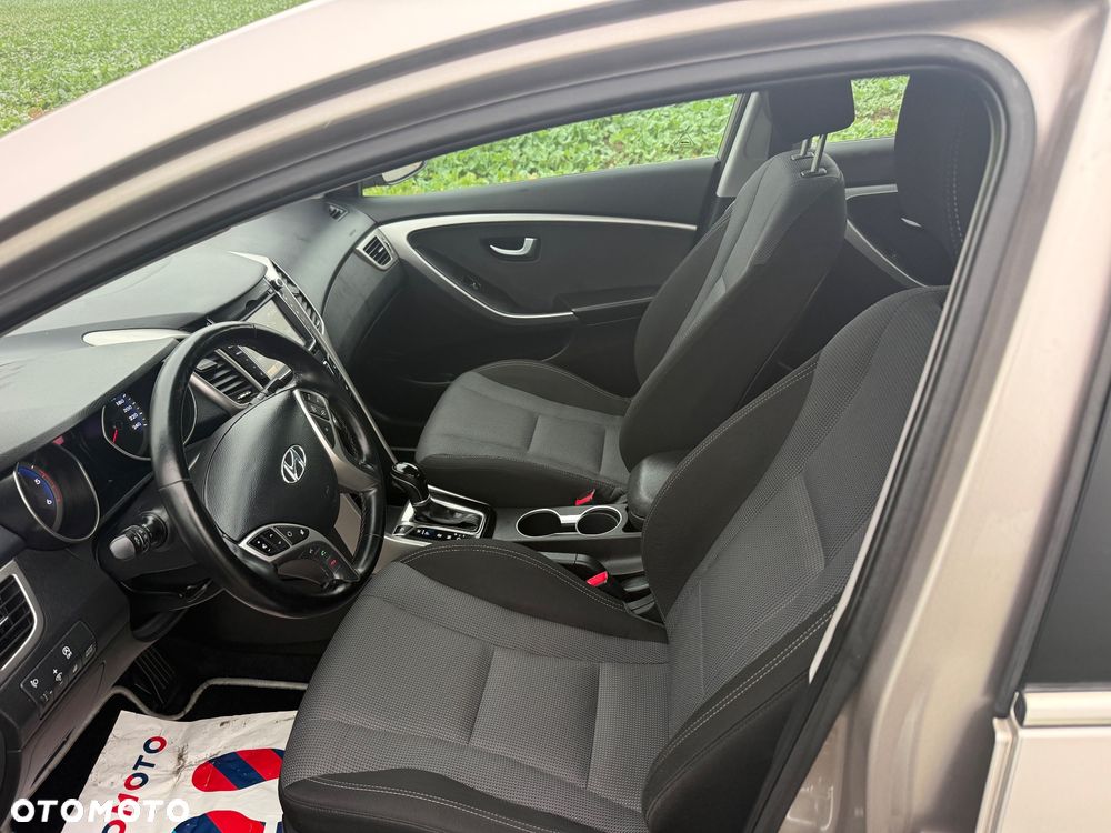 Hyundai i30 - 16