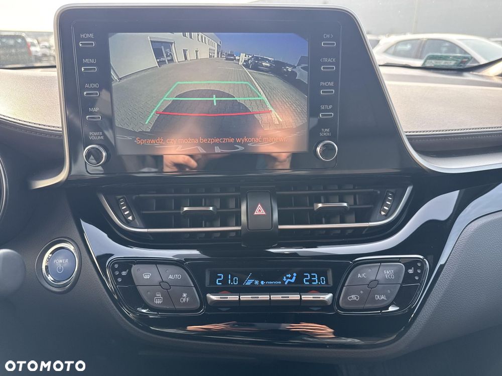 Toyota C-HR 2.0 Hybrid Executive - 16