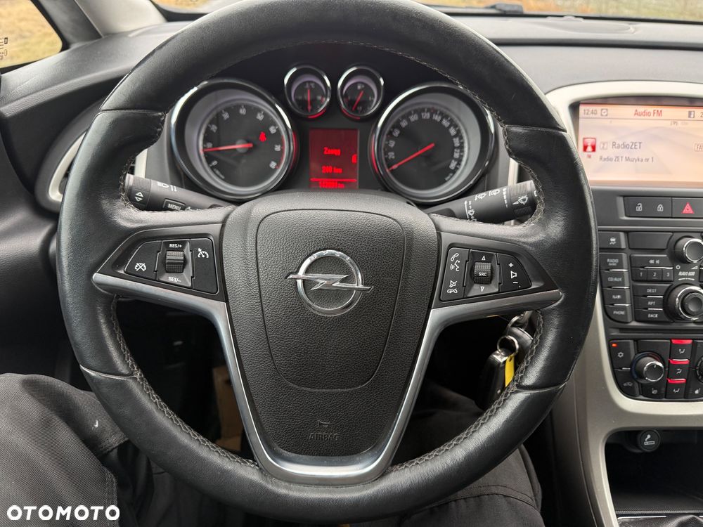 Opel Astra 1.4 Turbo - 12