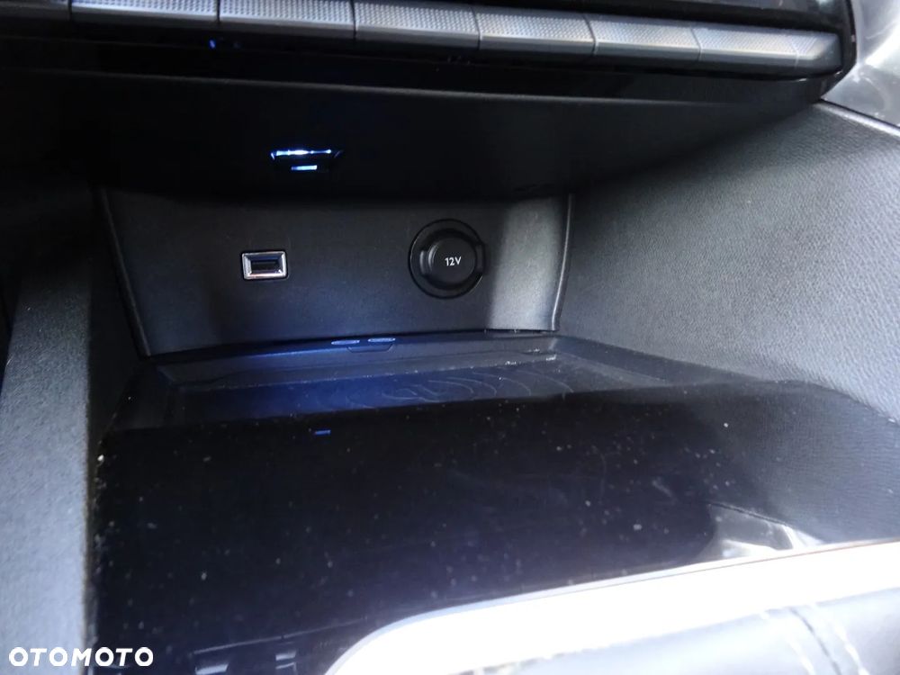 Peugeot 3008 PureTech 130 Stop & Start GPF Active - 33