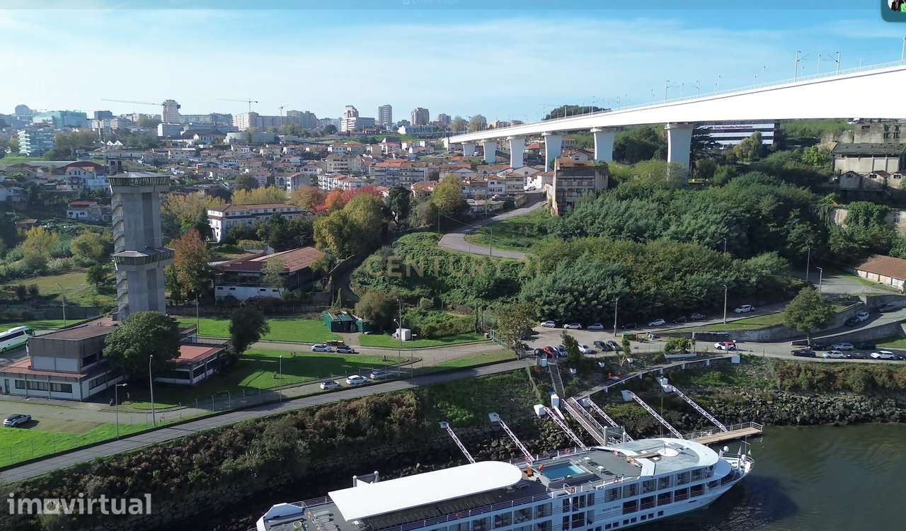 Oportunidade de desenvolvimento imobiliário com vista sobre o Rio Dour - Grande imagem: 5/7