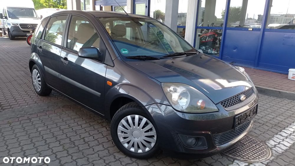 Ford Fiesta 1.4 Silver Magic - 3
