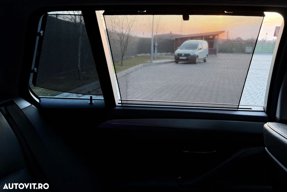 BMW Seria 5 520d Aut. - 17