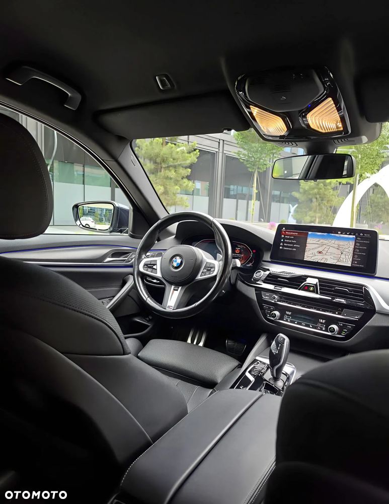 BMW Seria 5 520d M Sport Edition - 22