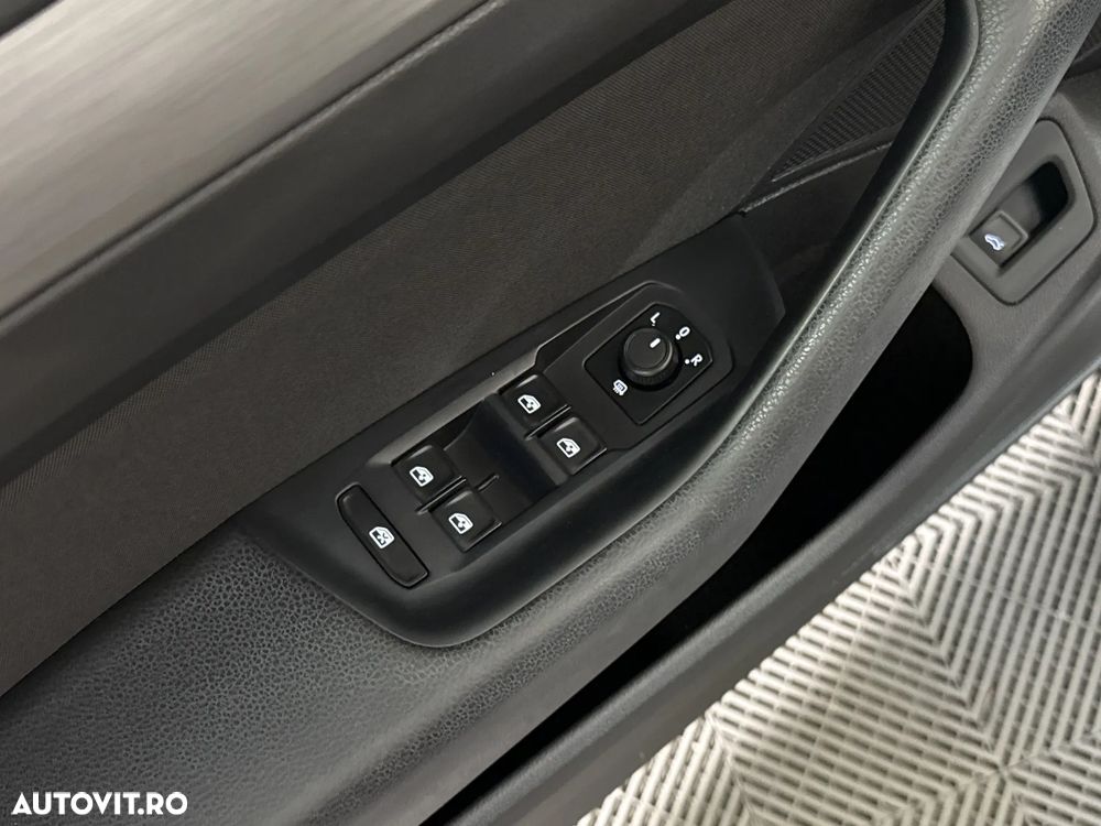 Volkswagen Passat - 15