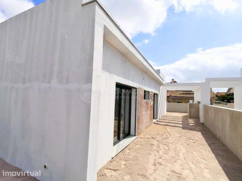 OFERTA ESCRITURA | Moradia T3+1 Térrea | Piscina | Fernão Ferro - Grande imagem: 4/21