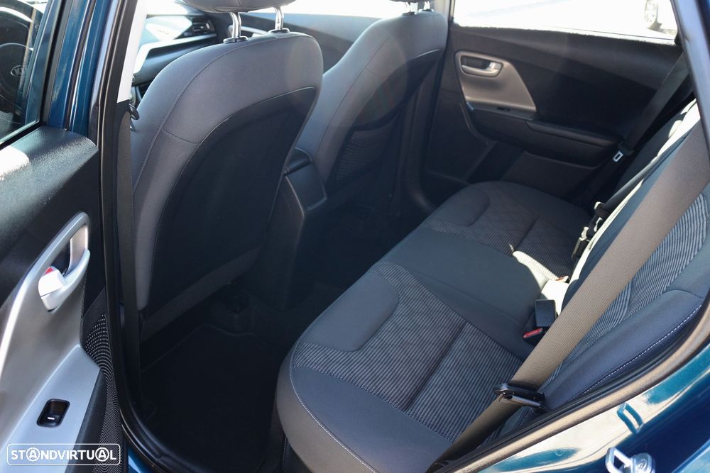 Kia Niro 1.6 GDi PHEV Urban - 37