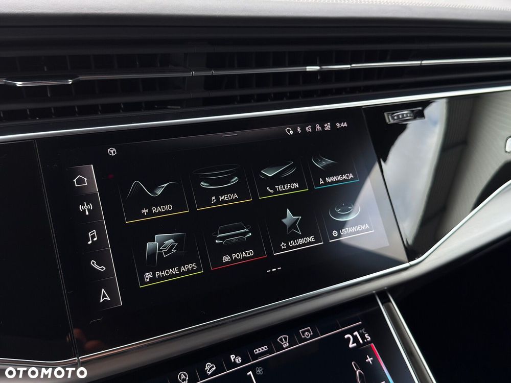 Audi Q8 - 32