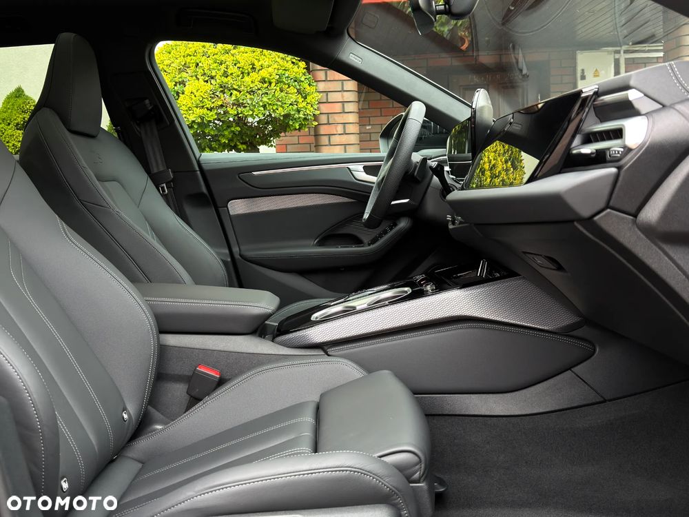 Audi A6 Avant 40 TDI S tronic S line - 8