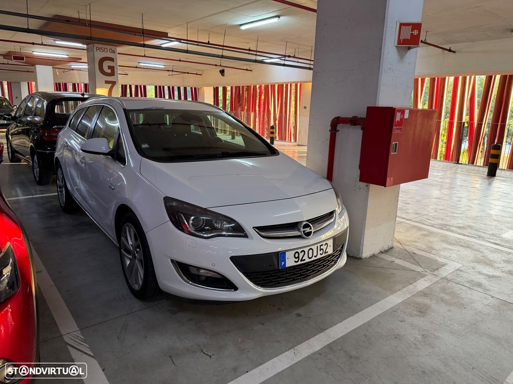 Opel Astra Sports Tourer 1.6 CDTI Dynamic S/S - 2