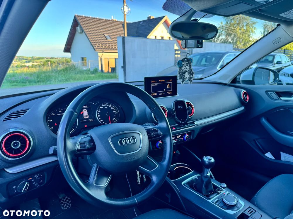 Audi A3 3-drzwiowe 1.2 TFSI Attraction - 15