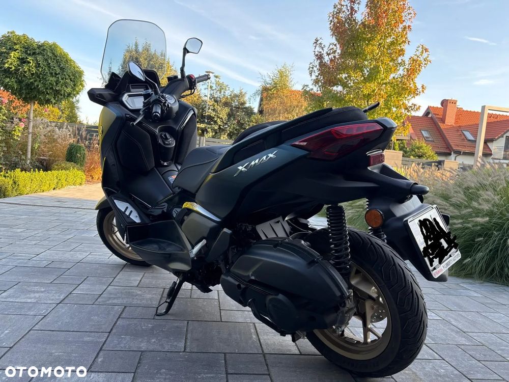 Yamaha X-max - 3