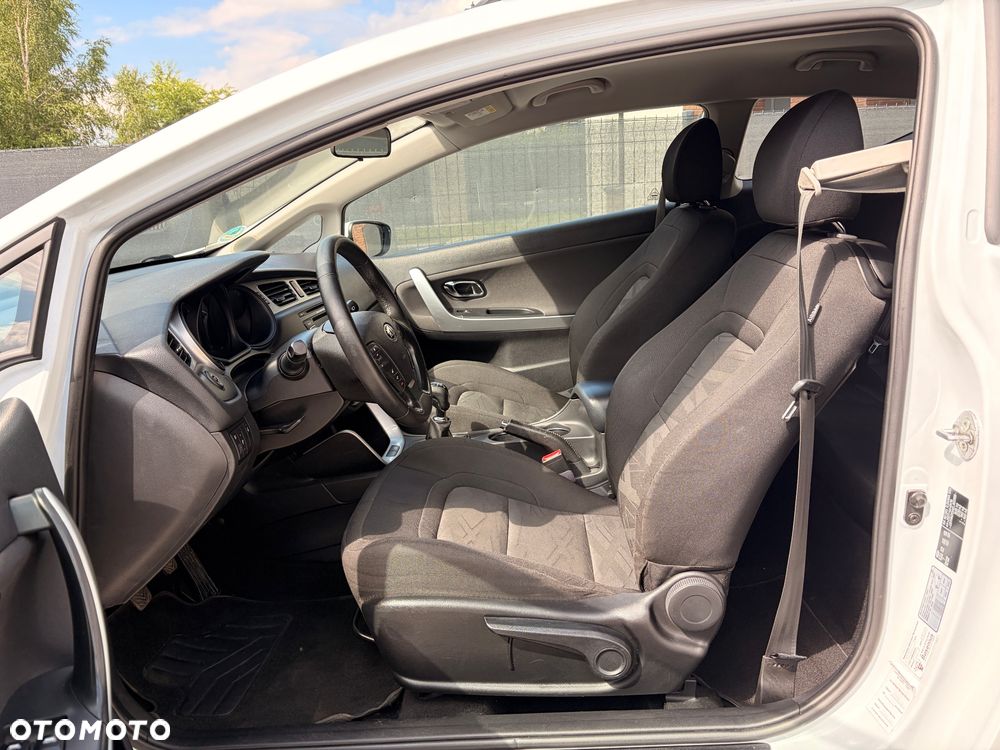 Kia ProCeed 1.6 GDI Vision - 11