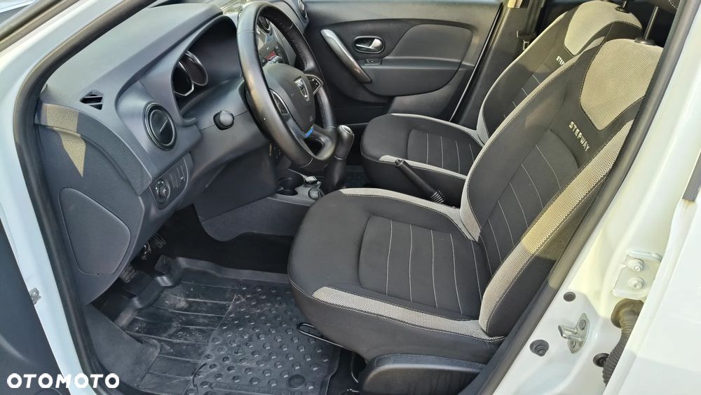 Dacia Sandero - 24