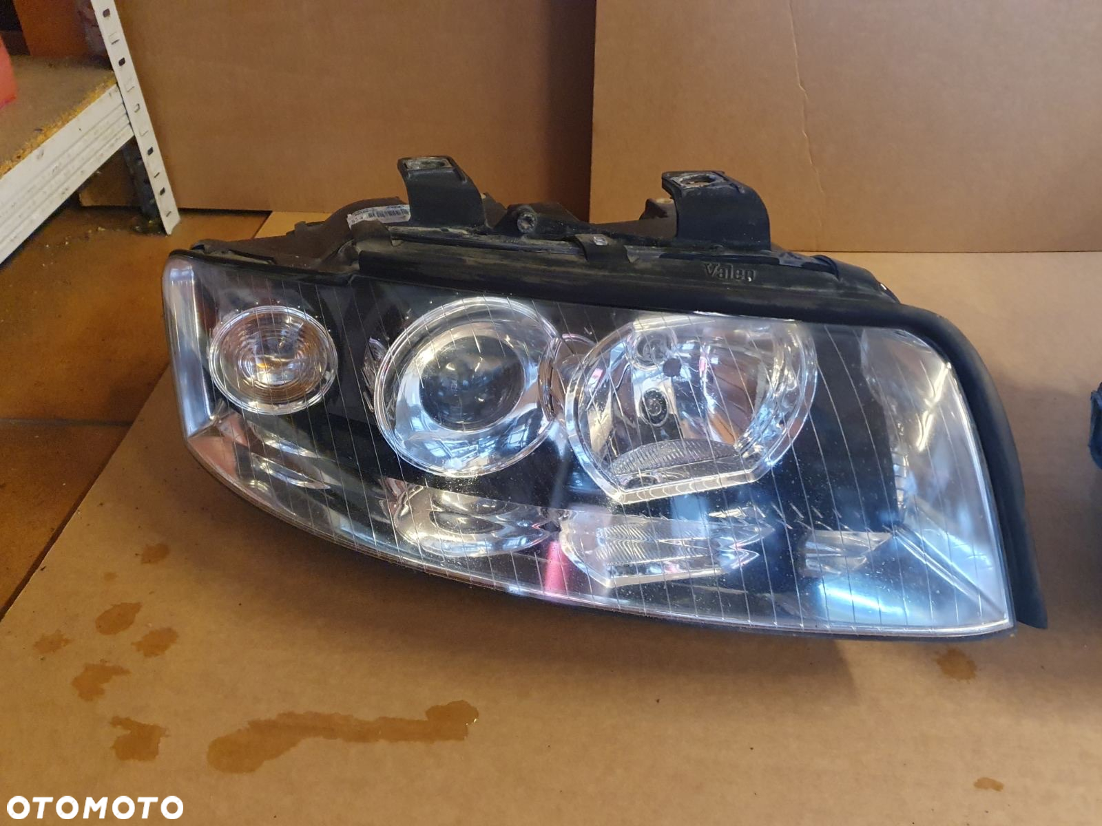 REFLEKTOR L/P AUDI A4 B6 EUROPA - 2