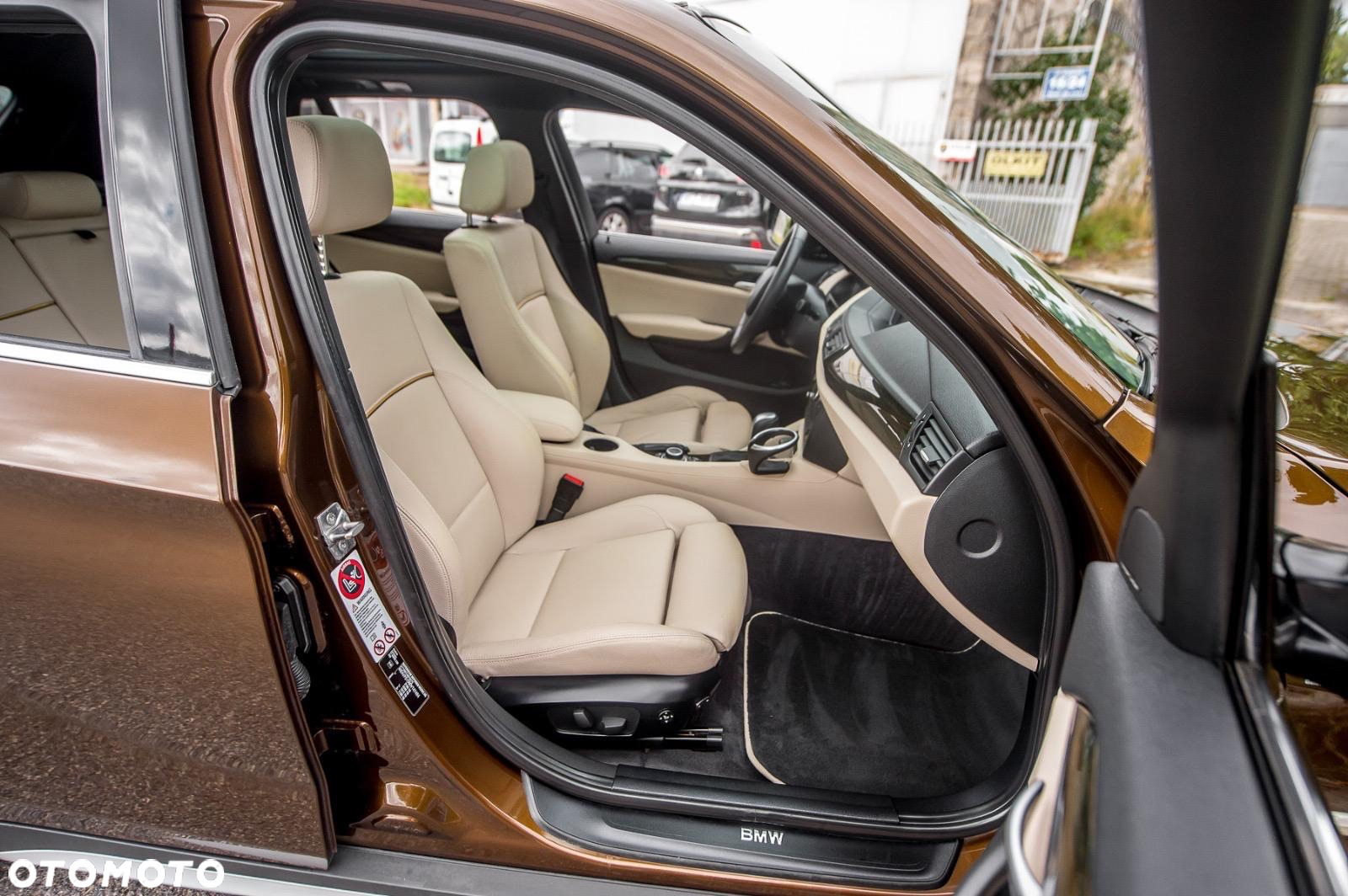 BMW X1 xDrive23d - 33