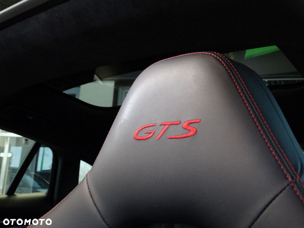 Porsche Panamera - 26