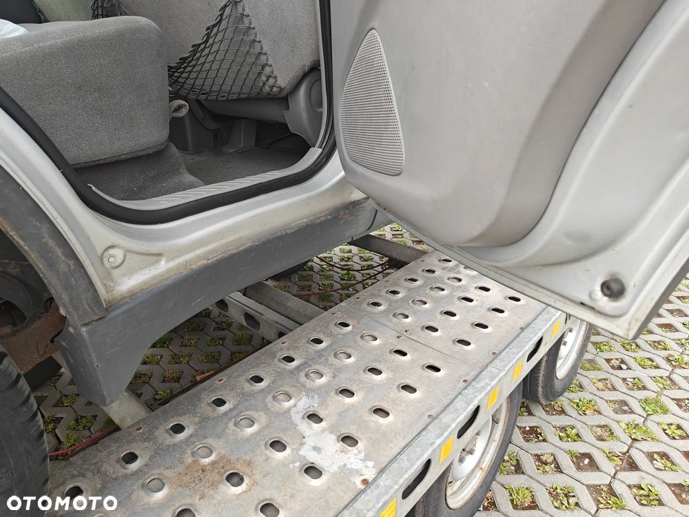 Mazda Tribute 4x4 Comfort - 22