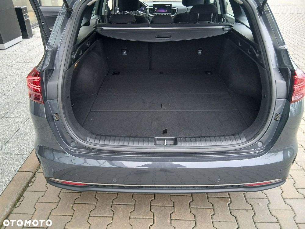 Kia Ceed 1.5 T-GDI M DCT - 17