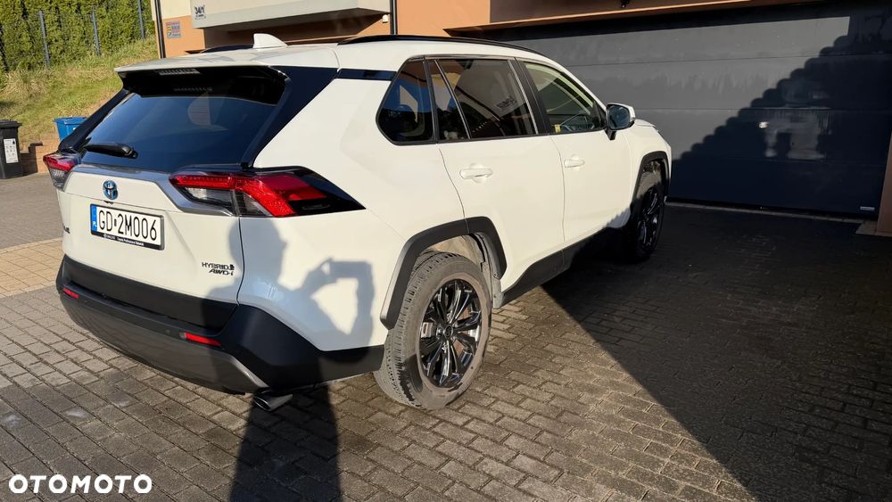 Toyota RAV4 - 5