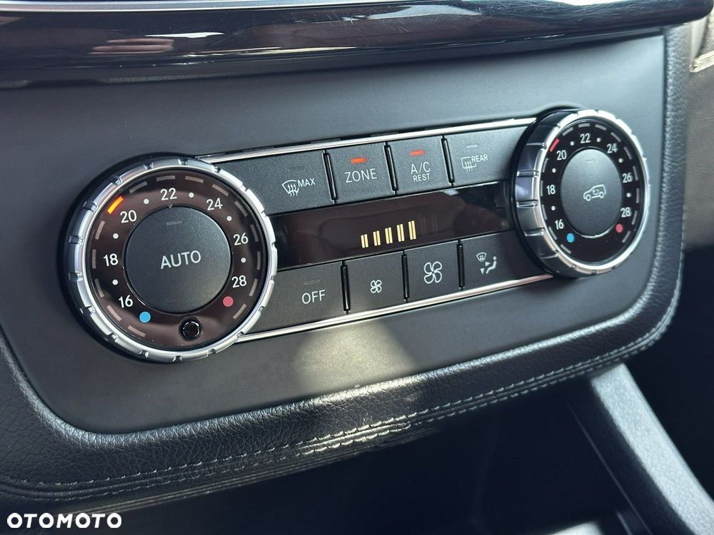 Mercedes-Benz GLE 350 d 4-Matic - 27