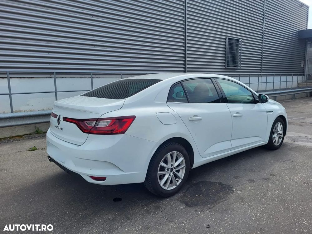 Renault Megane Blue dCi EDC Zen - 5