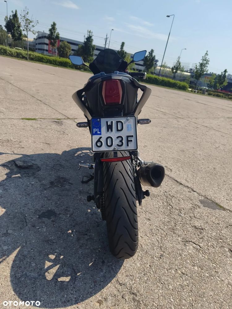 Yamaha R125 - 4