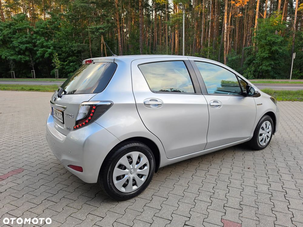 Toyota Yaris 1.5 VVT-i Life - 9