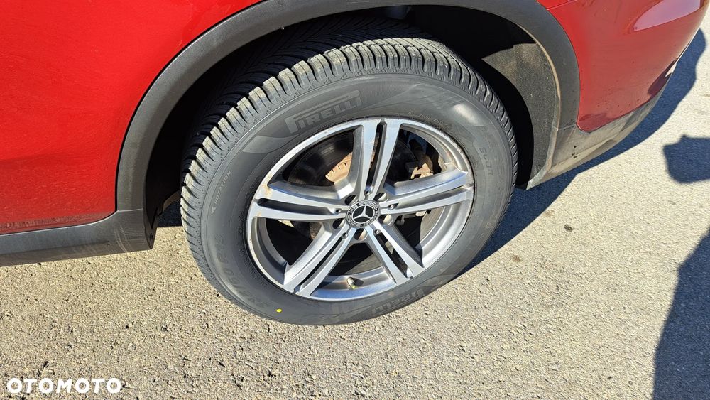 Mercedes-Benz GLC 300 4Matic 9G-TRONIC - 7