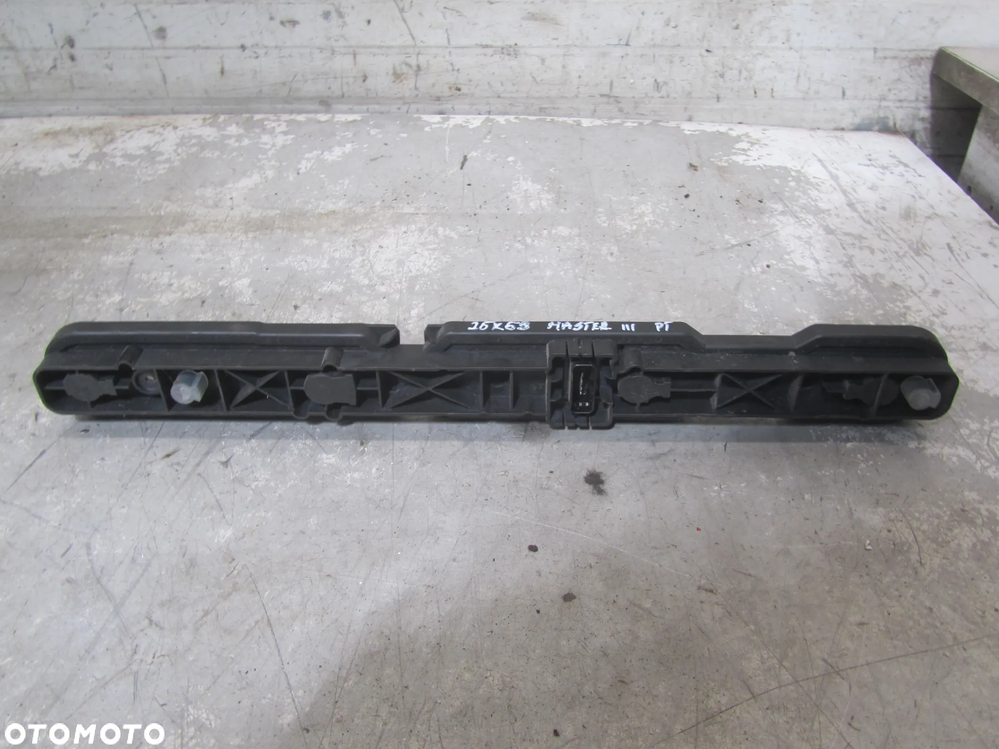 Renault Master III Movano B wkład lampy prawy tył - 2