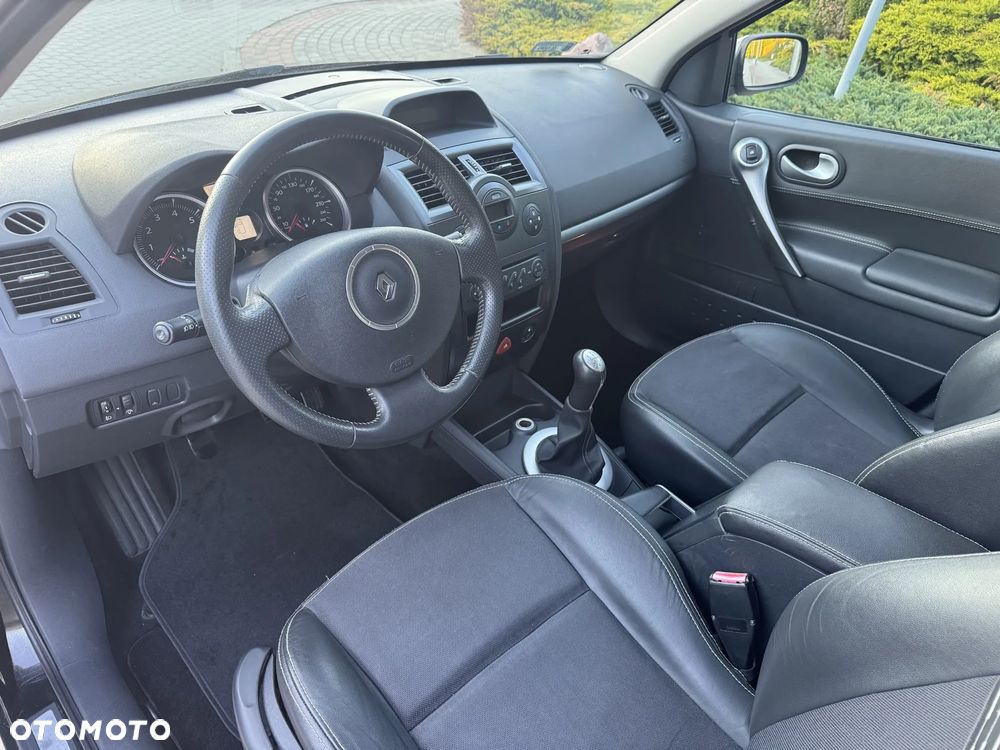Renault Megane - 5