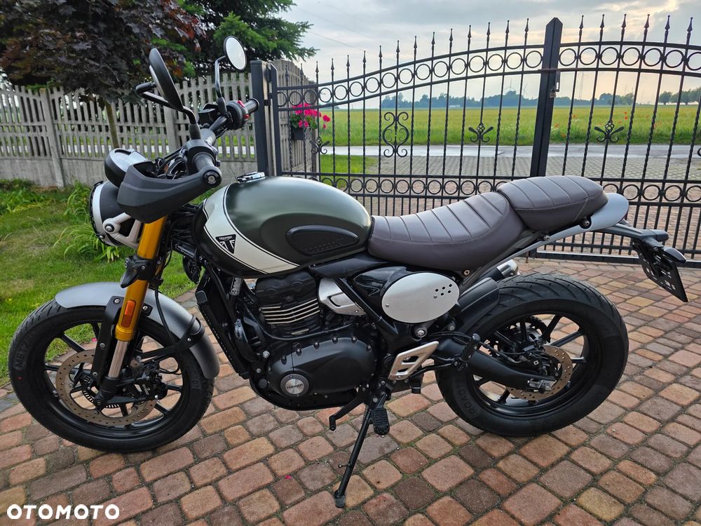 Triumph Scrambler - 8