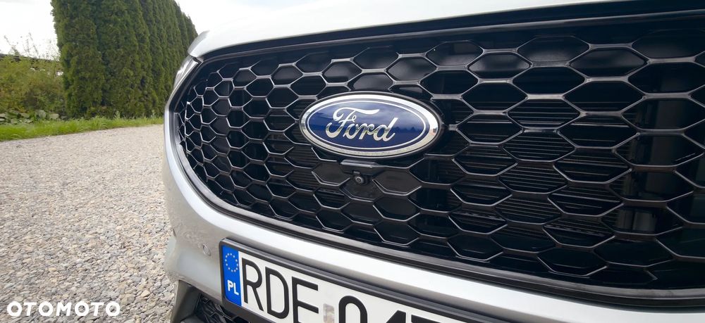 Ford Edge - 19