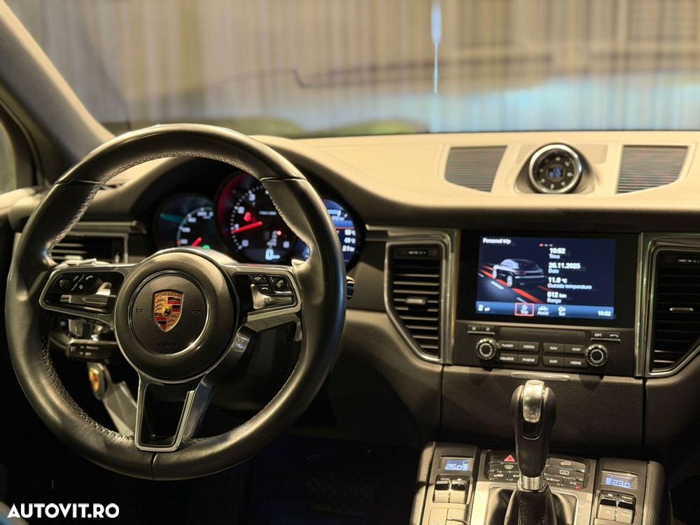 Porsche Macan Standard - 21