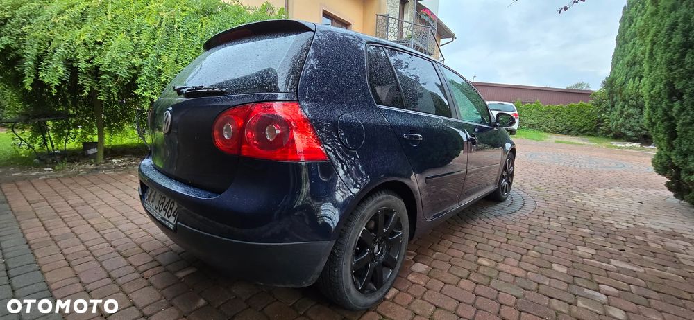 Volkswagen Golf 1.9 TDI Sportline - 5