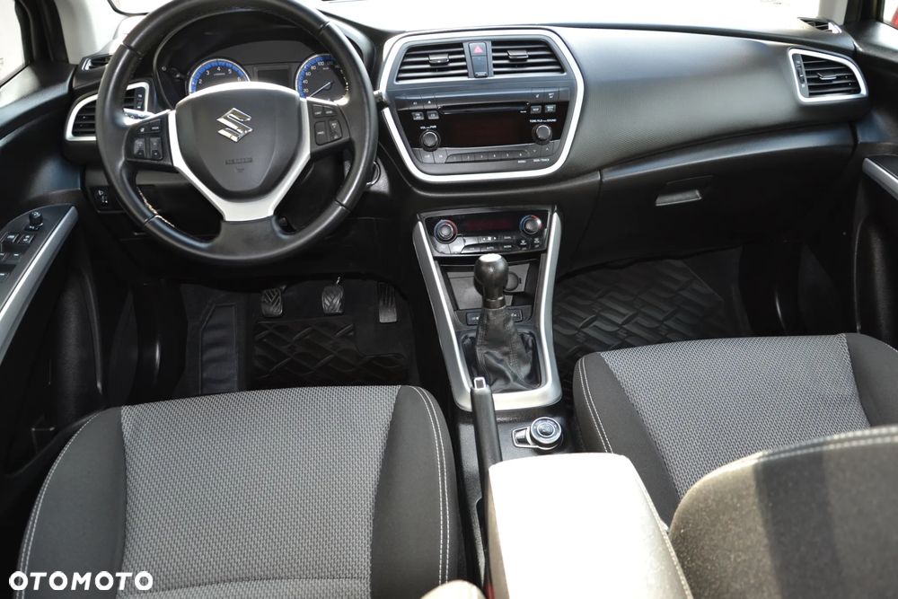 Suzuki SX4 S-Cross 1.6 Comfort - 3
