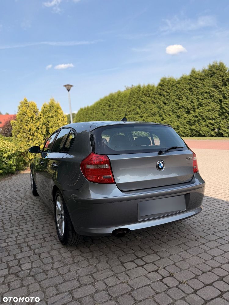 BMW Seria 1 118i Edition Sport - 14