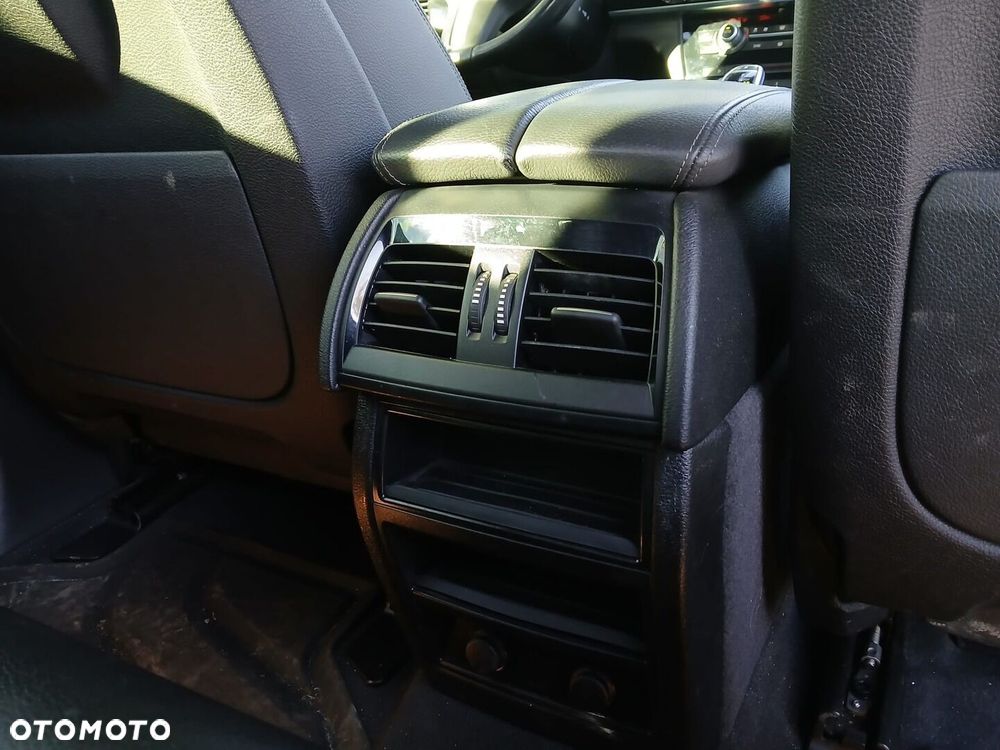 BMW X6 xDrive30d - 38