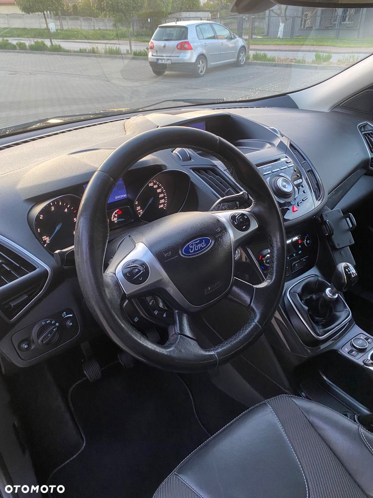 Ford Kuga 2.0 TDCi 4WD Titanium - 17