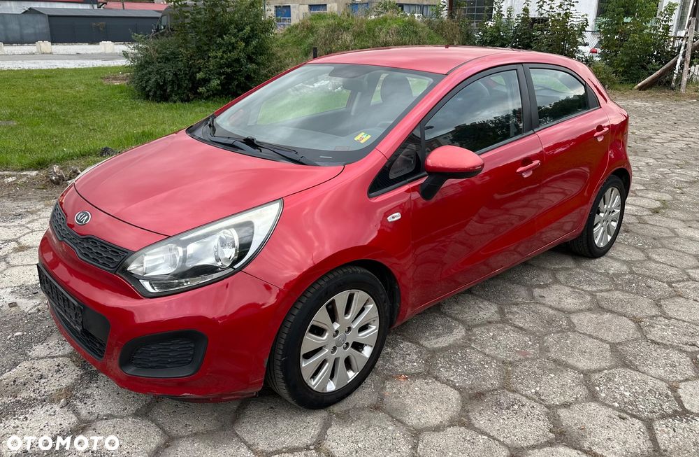 Kia Rio 1.4 M - 6