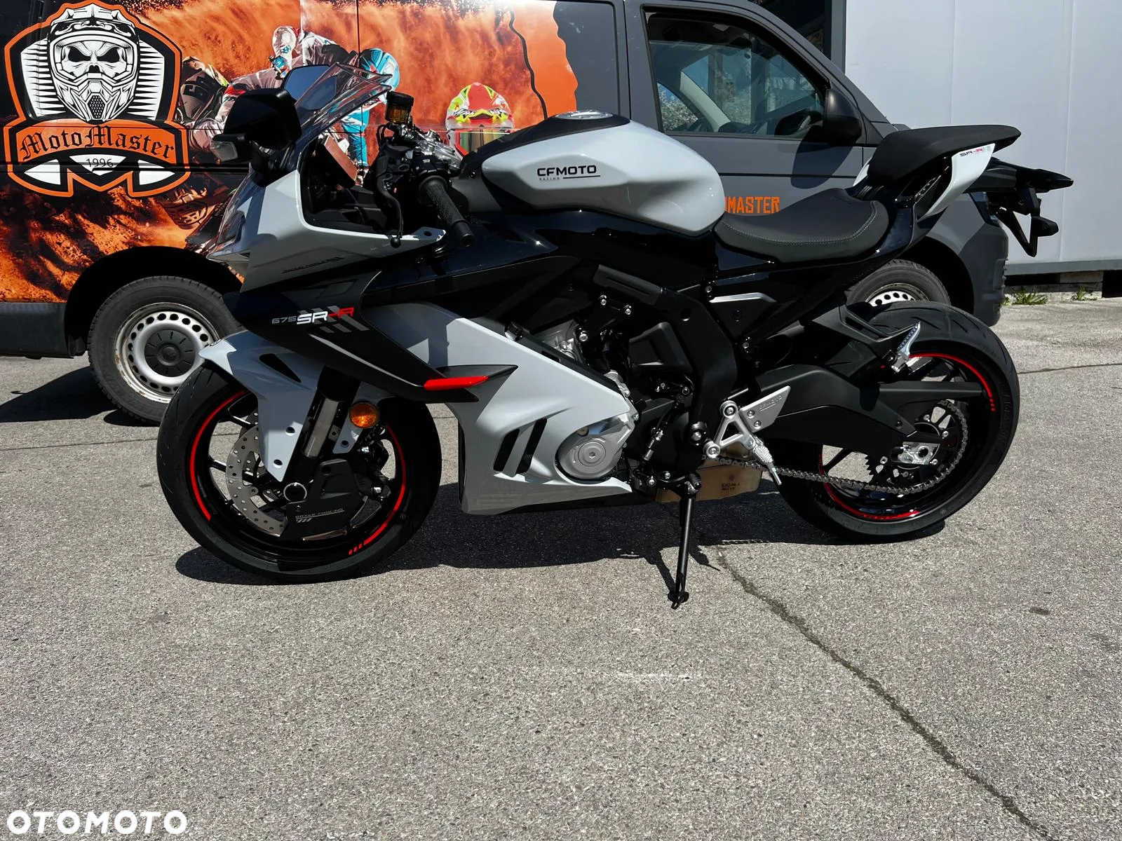 CFMoto SR - 11