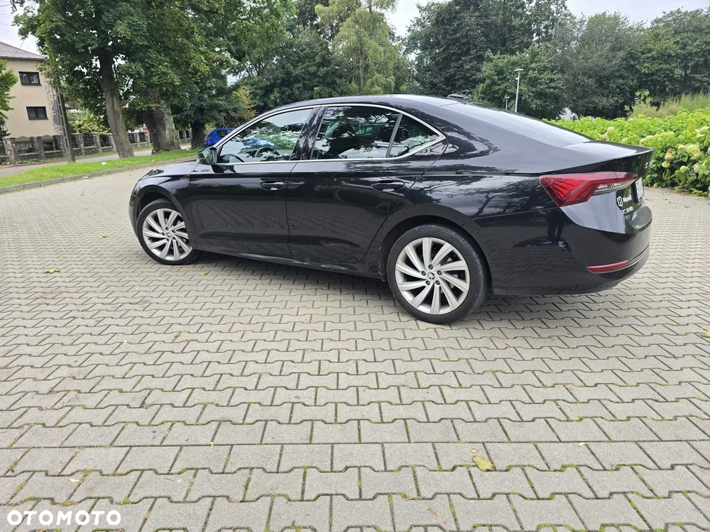 Skoda Octavia 2.0 TDI Style DSG - 5