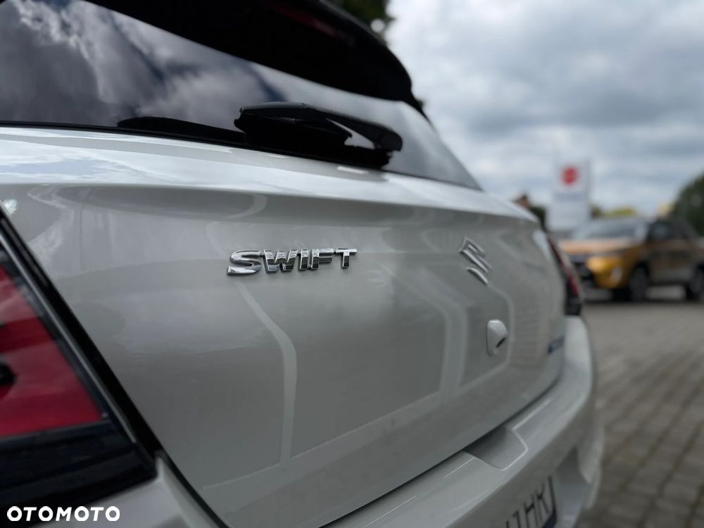Suzuki Swift 1.2 Dualjet SHVS Elegance CVT - 8