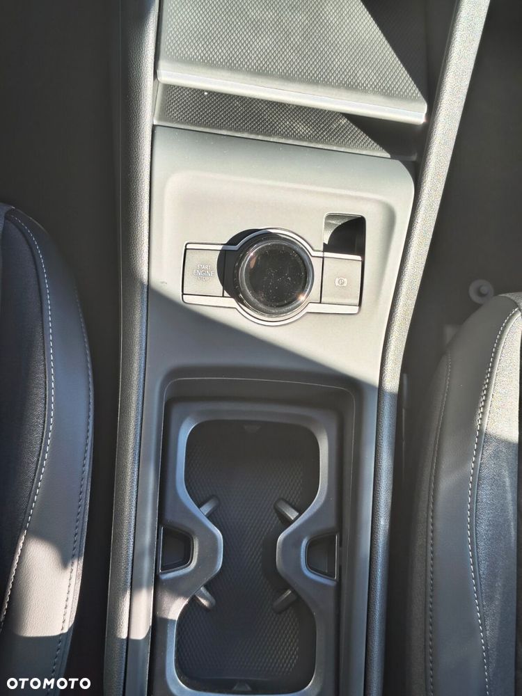 Volkswagen Tiguan - 23