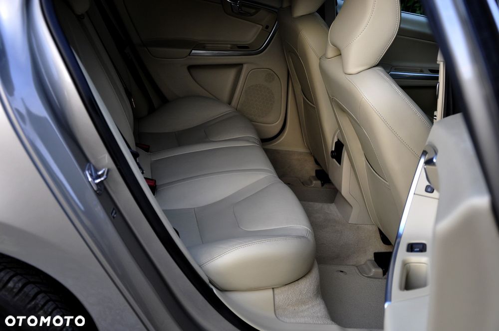 Volvo S60 T5 Geartronic Summum - 33