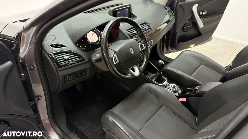 Renault Megane ENERGY dCi 110 Start & Stop Bose Edition - 6