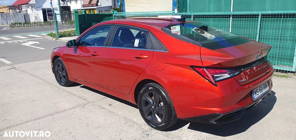 Hyundai Elantra 1.6 l 123 CP CVT Highway - 8