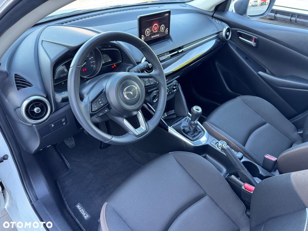 Mazda 2 SKYACTIV-G 90 White Edition - 16