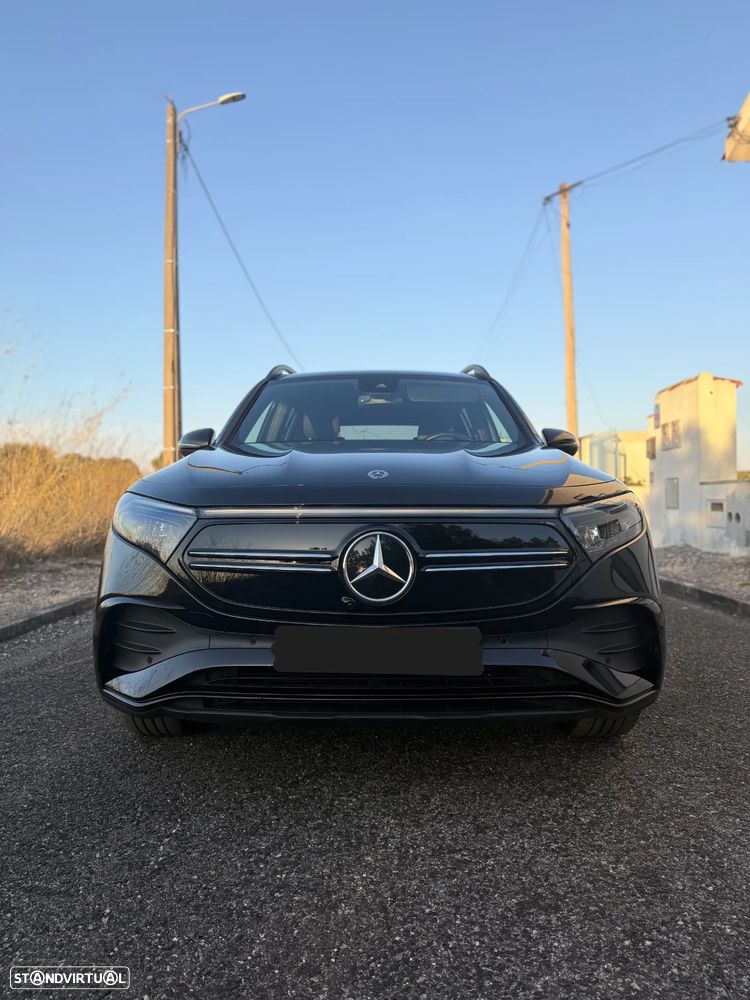 Mercedes-Benz EQB 250 AMG Line - 2