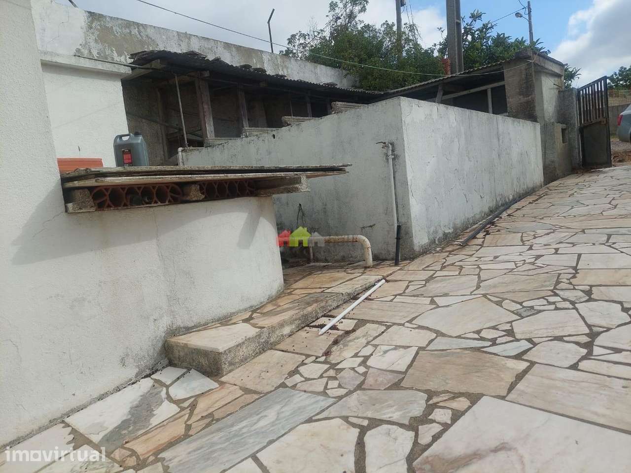 Terreno com 1.700 m2 e Moradia Térrea | Vista Rio | Próximo do Taguspa - Grande imagem: 4/9